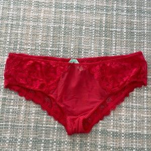 Honeydew Red Lace Panty, size small